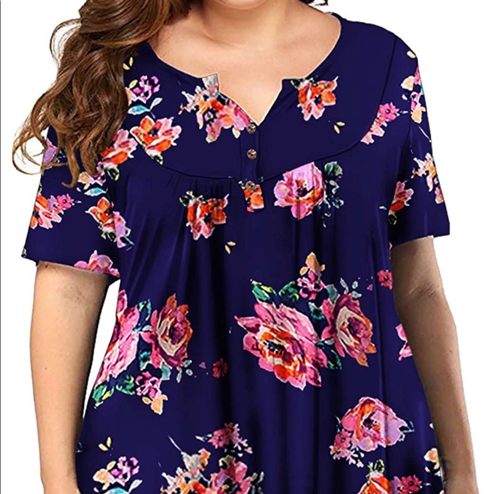 Women's Short Sleeve Henley shirt